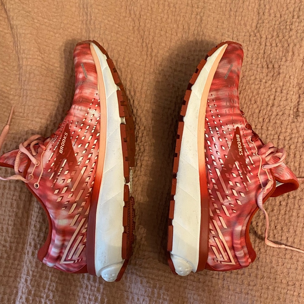 BROOKS ghost 13 running shoe